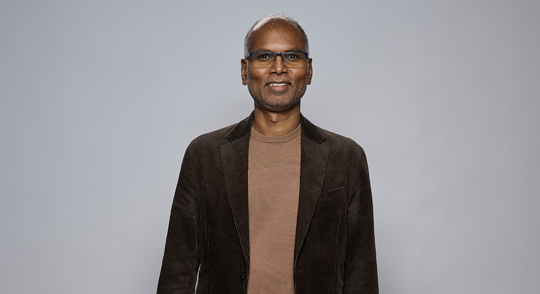 Portrait of Mani Arumugam